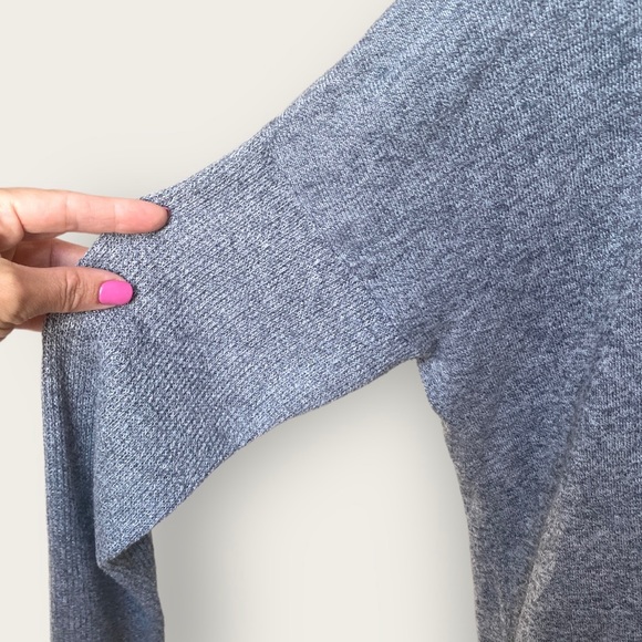 AE Long Sleeve • Thin Sweater❕ - Picture 5 of 6